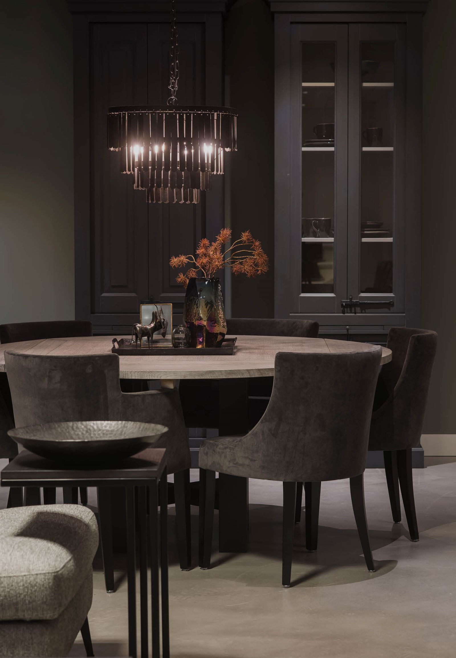Op zoek naar stijl en comfort? Ontdek het ruime assortiment eettafels van Wolfswinkel Wonen.